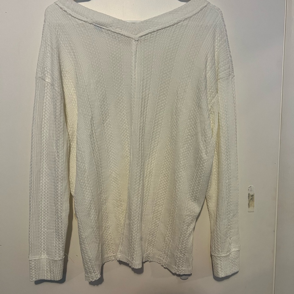 Sweater - Picture 3 of 3